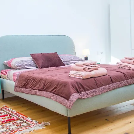 Gallery M And A - With Pool *