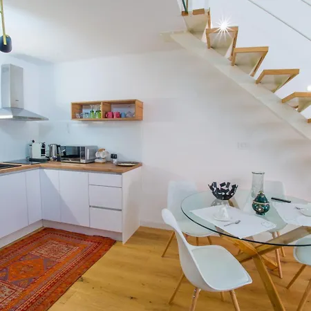 Gallery M And A - With Pool モスタル