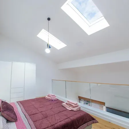 Gallery M And A - With Pool *