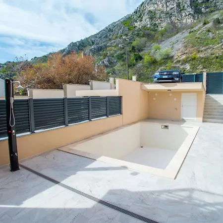 Appartement Gallery M And A - With Pool