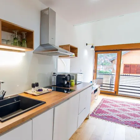 アパート Gallery M And A - With Pool