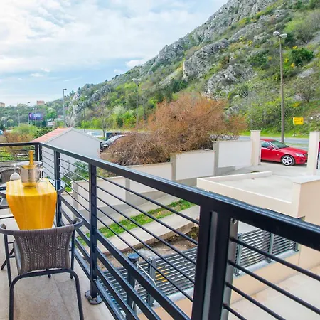 アパート Gallery M And A - With Pool