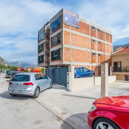 Appartement Gallery M And A - With Pool Mostar