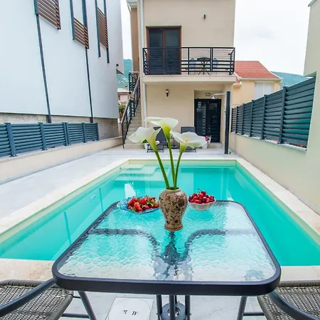 Апартаменты Gallery M And A - With Pool *