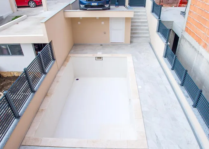 Apartman Gallery M And A - With Pool *