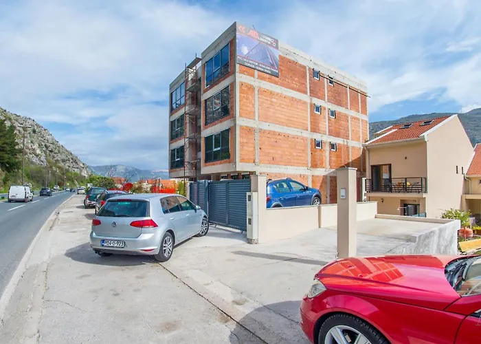 Apartman Gallery M And A - With Pool Mostar