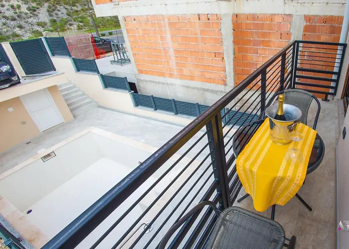 Apartman Gallery M And A - With Pool Mostar