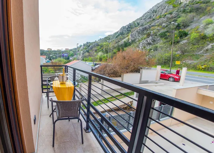 Gallery M And A - With Pool Mostar